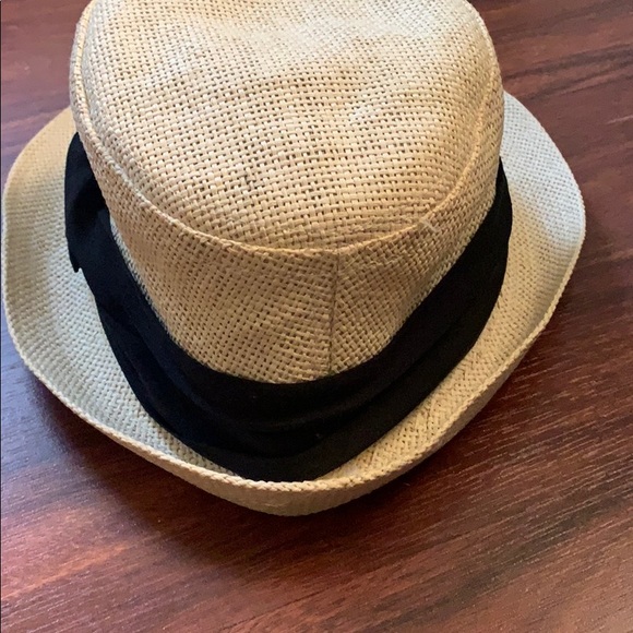 Fedora 👒 - Picture 3 of 3